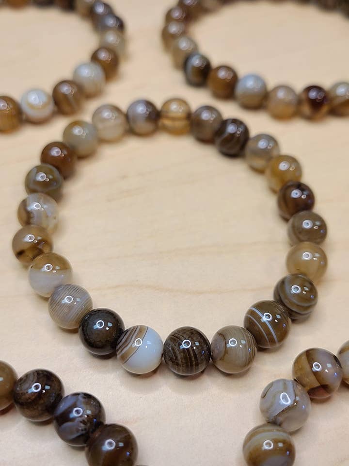 Kaffe banded agat armbånd for engroshandel hos Kiwi's Garden Center