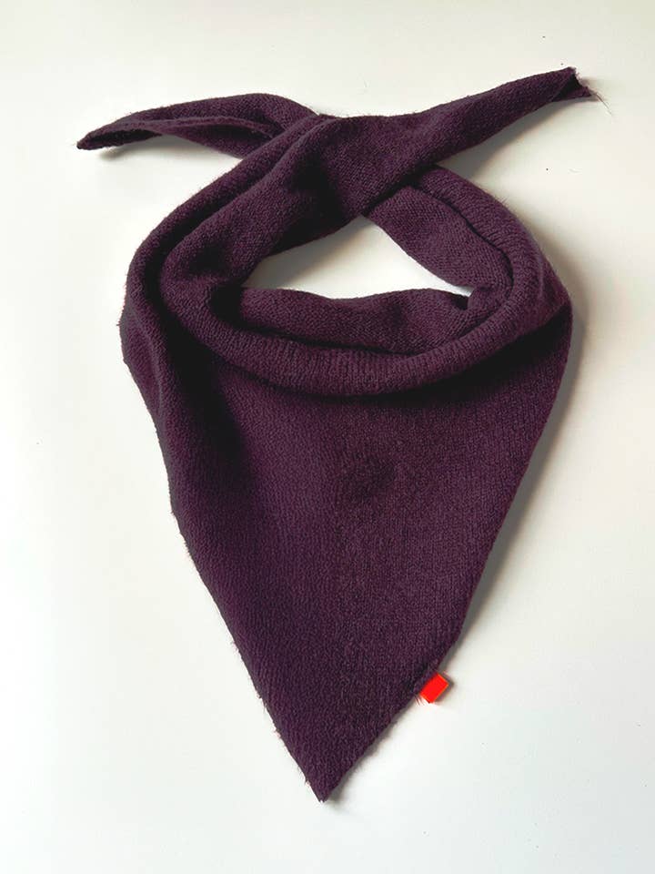 Bandana in lana - Lucy per la vendita all'ingrosso da parte di TENNÉ