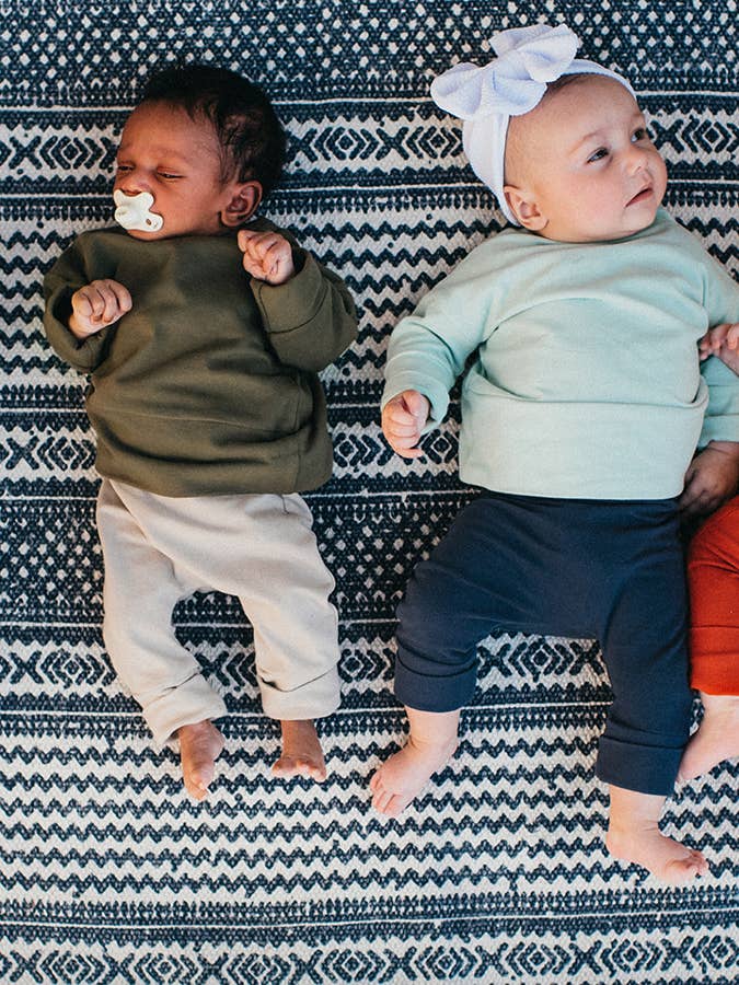 Pantalones de bebé lisos en evolución para venta al por mayor de Pop'Kidz