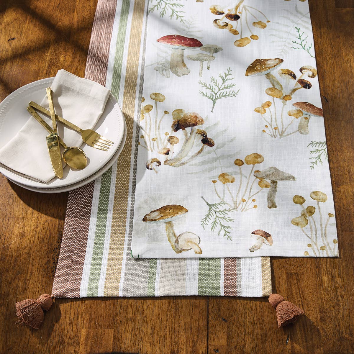 Split P - Wholesale Table Runner - Wild Mushrooms Table Runner 72"L2