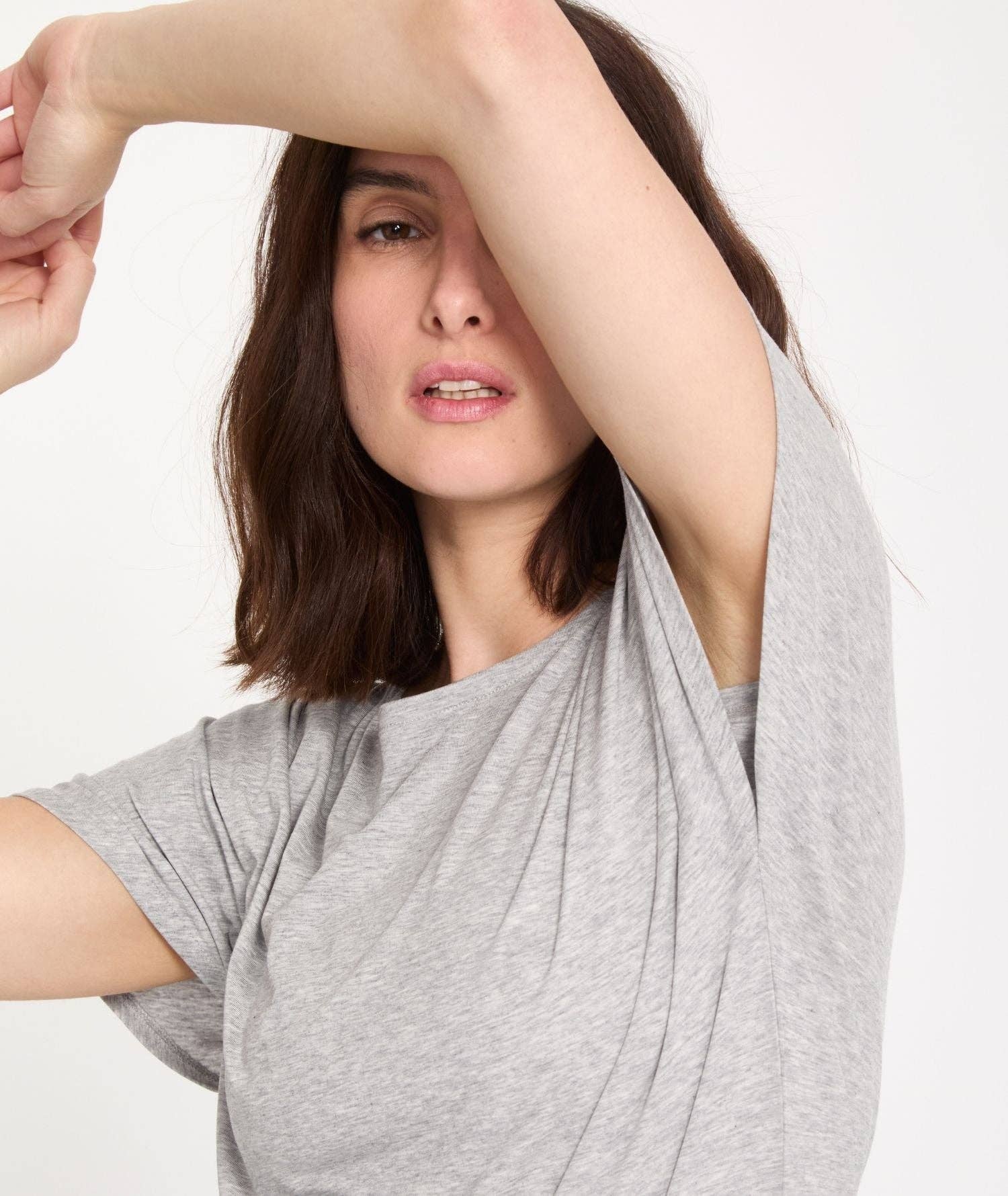 Yoga Searcher - Vendita all'ingrosso Maglietta - Donna - MEDE - T-shirt in lyocell per donna24