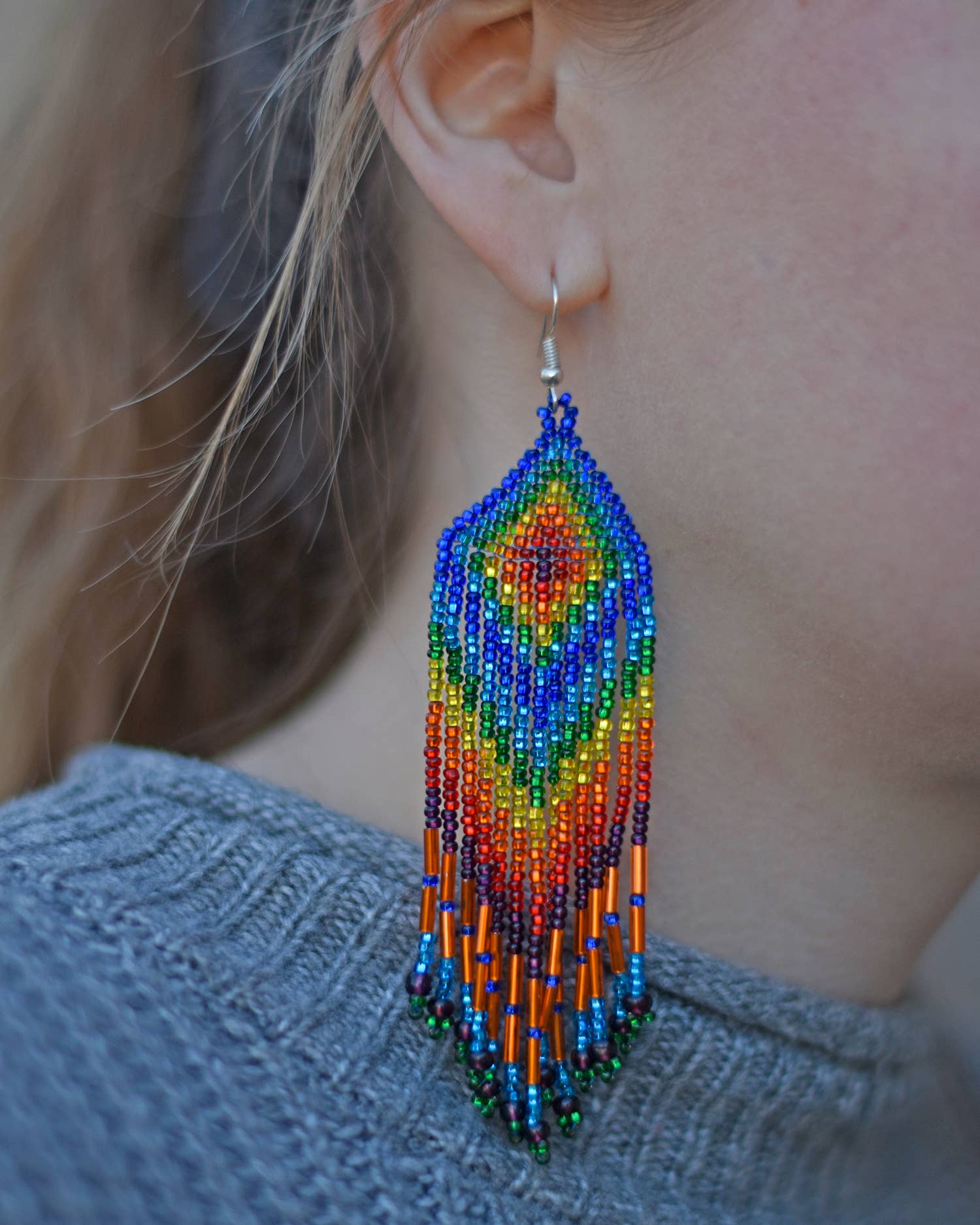 Lucia's Imports - Vente Boucles d'oreilles pendantes - Boucle d'oreille perlée Rainbow XL5