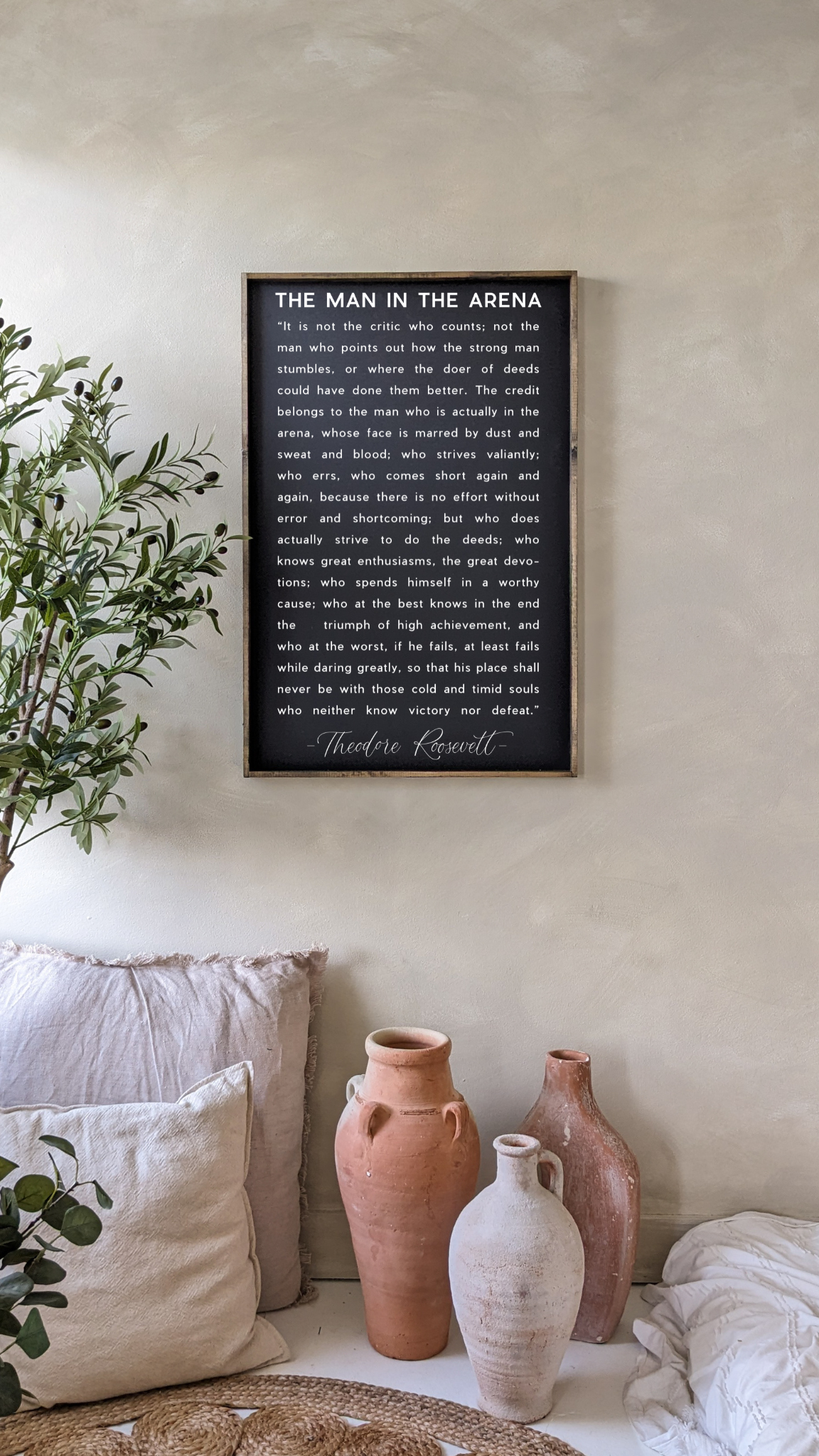 Williamraedesigns - Venta al por mayor Ilustración - Impresión enmarcada de la cita "El hombre en la arena" - Arte de pared inspirador6