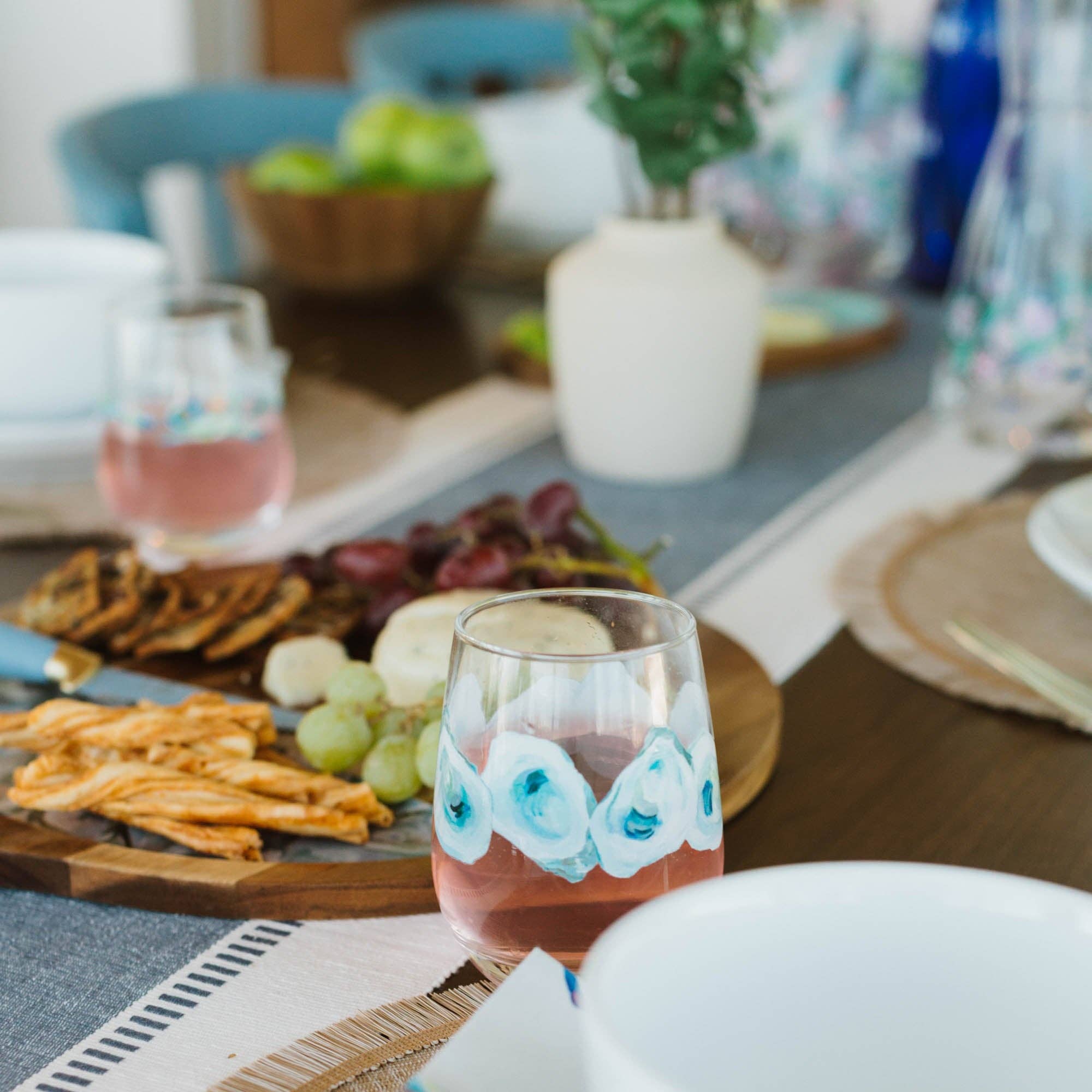 Kim Hovell Art - Wholesale Serving Tray - Wooden Serving Tray (Round) - Pewter Shells3