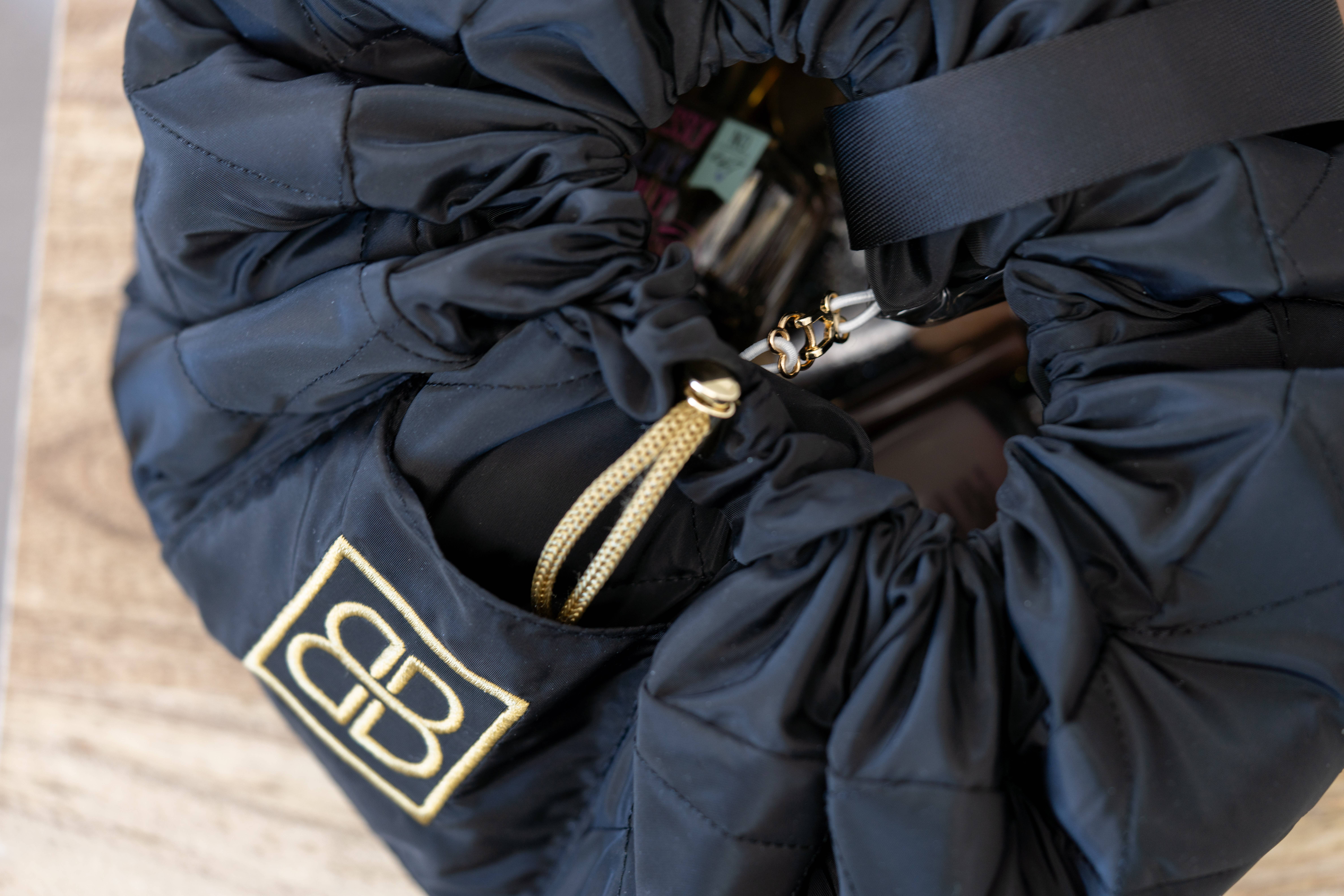 Best Bags - Venta al por mayor Bolsa para maquillaje - Bolsa de maquillaje acolchada con cordón plano, organizador de cosméticos 11