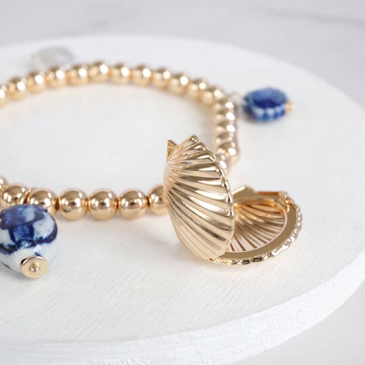 PennyLine inc - Wholesale Beaded Bracelet - Chinoiserie & Clam Shell Locket Preppy Statement Ball Beads Stretchy Bracelet – Gold Tone2
