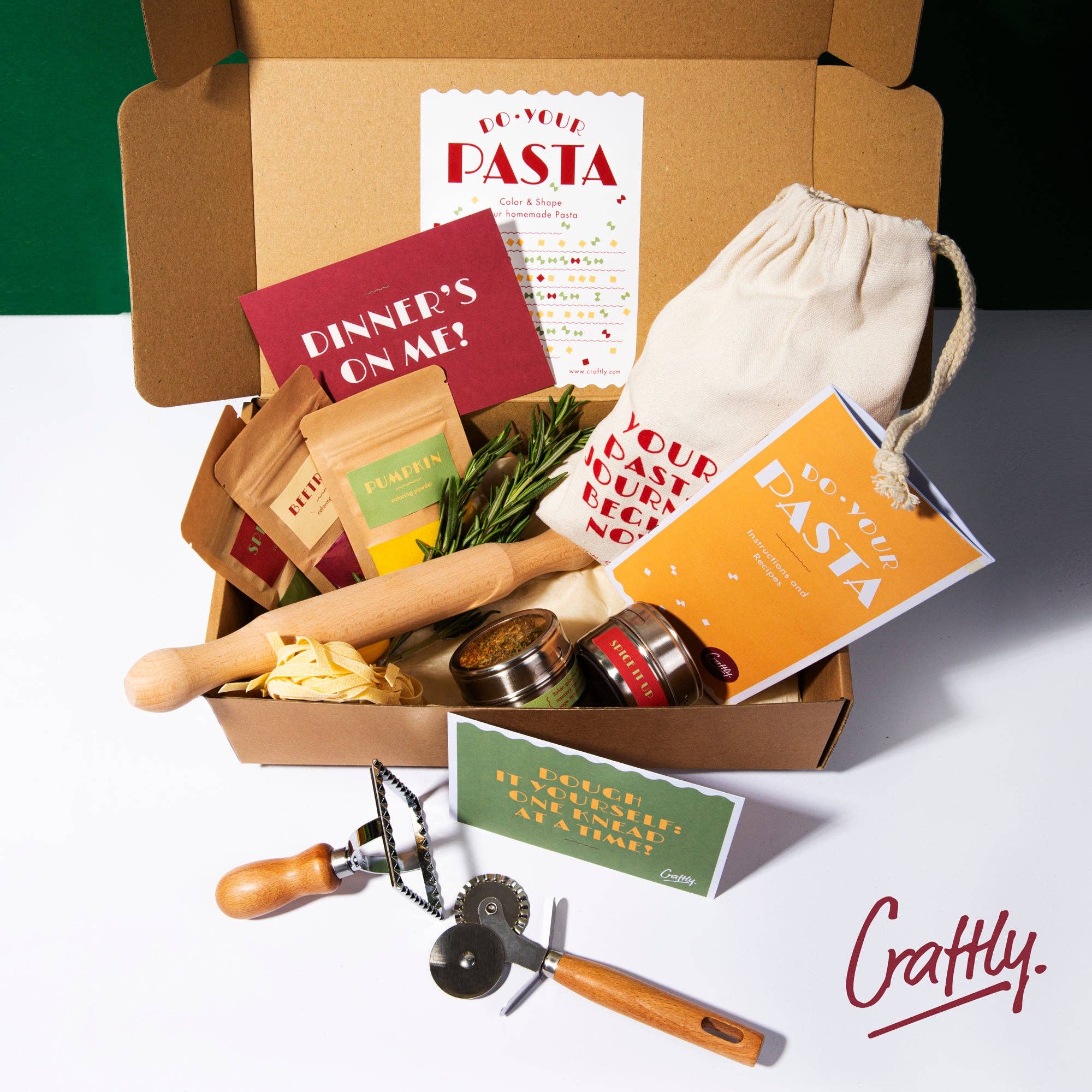 Craftly - Wholesale DIY Food Kit - Crafty's Homemade Pasta Making Kit6
