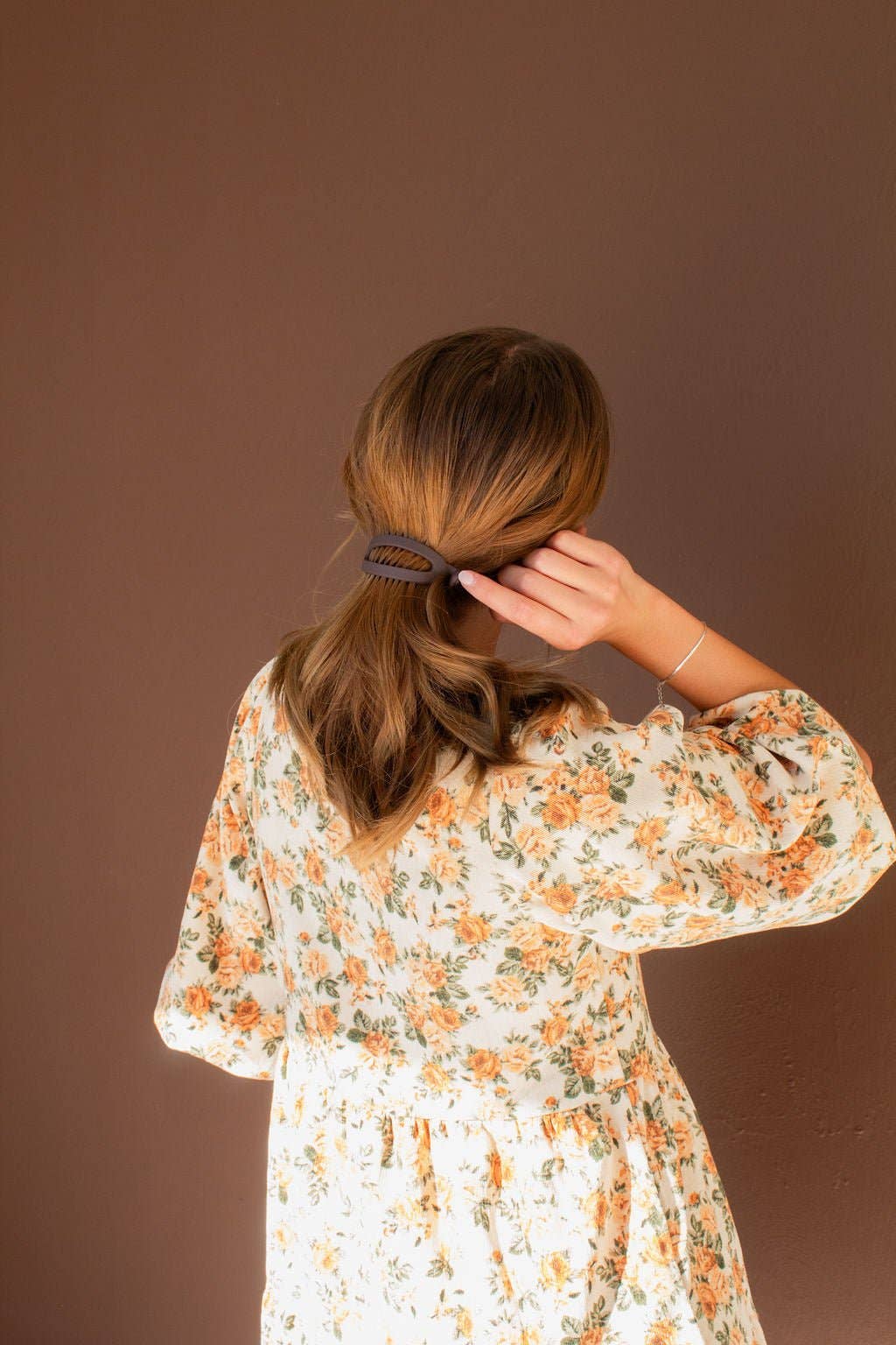 Shop Andi - Wholesale Hair Clip - Women's - Cutout Ponytail Cuff12
