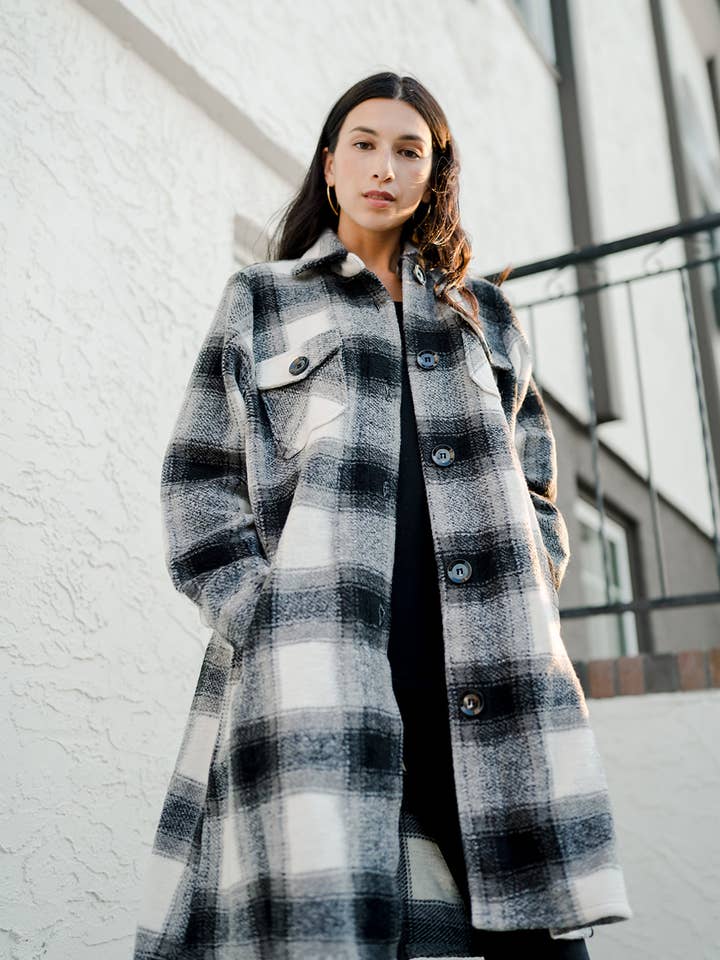 O casaco Classic - Club Confidence por atacado de The Roster