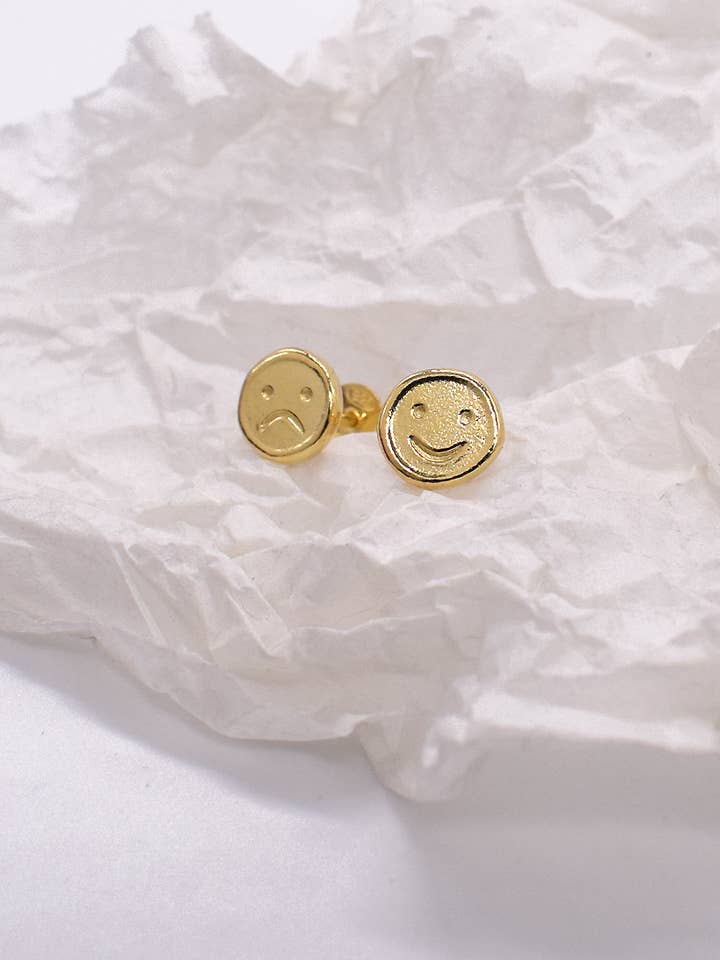 Boucles d'oreilles CARA Happy/ pour la vente par Ann Acid