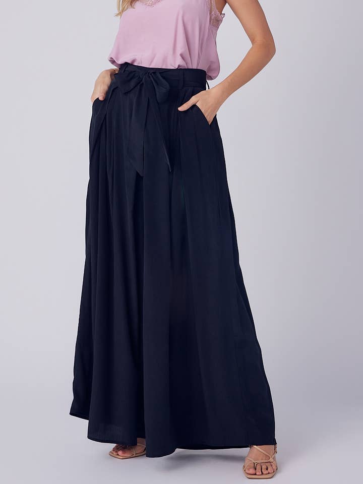 Bluivy - Wholesale Pants - Women's - FLOWY WIDE LEG PANTS