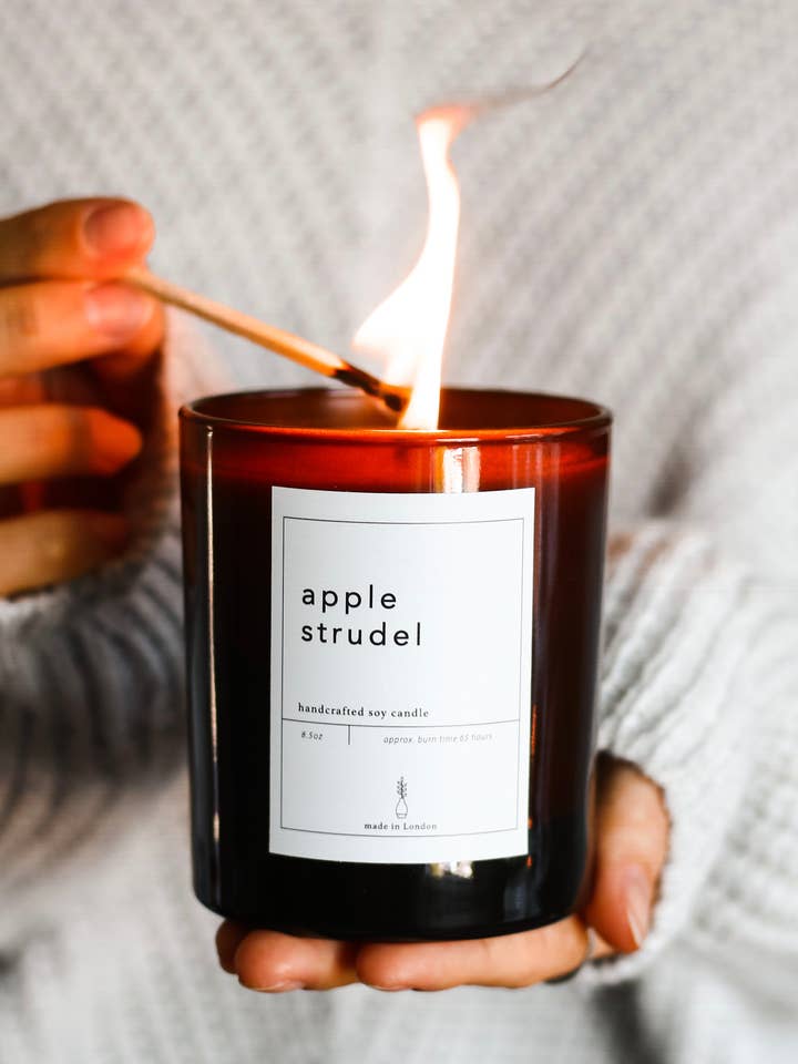 Vela de soja otoño/otoño Apple Strudel para venta al por mayor de Den Perfect