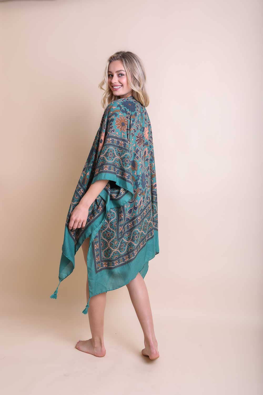 Leto Accessories - Wholesale Kimono - Women's - 🌞 Lightweight Moroccan Tassel Kimono – Versatile & Stylish10