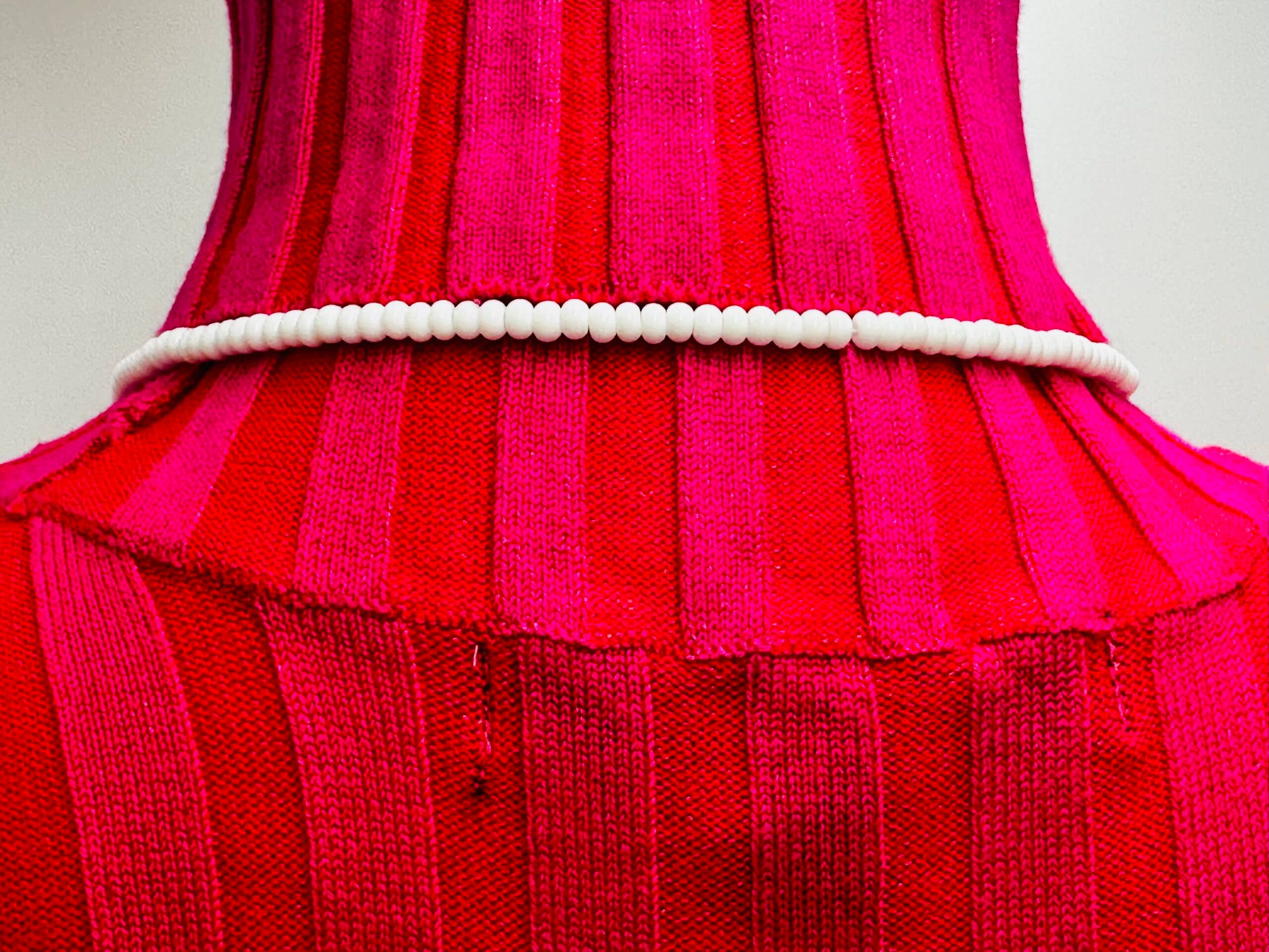 BEADS CORNER – Conjunto de joias por atacado – Conjunto de brincos de colar medalhão branco vermelho com contas artesanais4