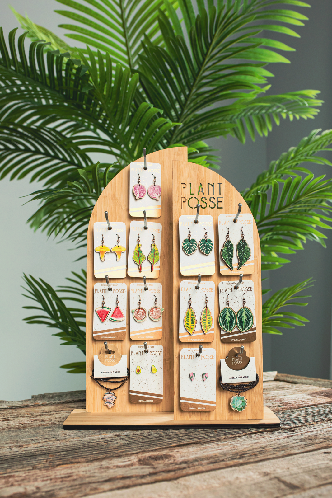 Plant Posse - Wholesale Jewelry Stand & Display - Jewelry Best Sellers with free small display1