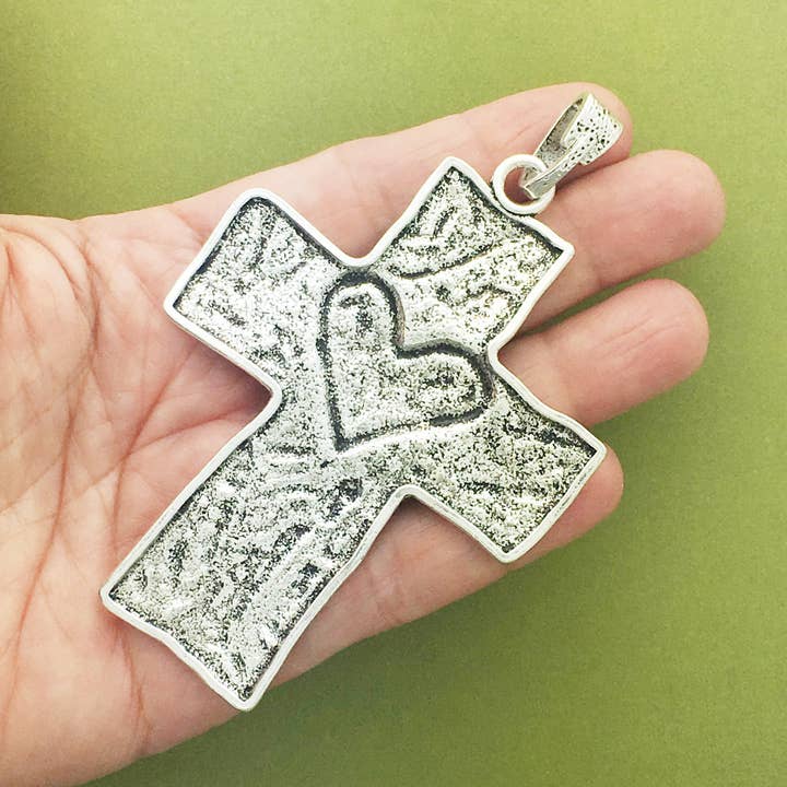 Treasure Island Jewelry - Wholesale Individual Charm/Pendant - Hammered Cross Charm Pendant in Silver by TIJC