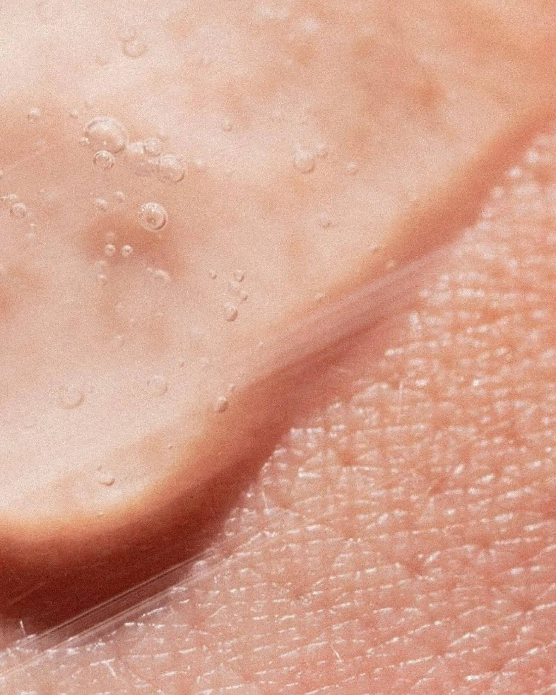 Euphoriq - Wholesale Skin Smoothing Kit - 444 Multi-Dimensional Hydrating Facial Gel4