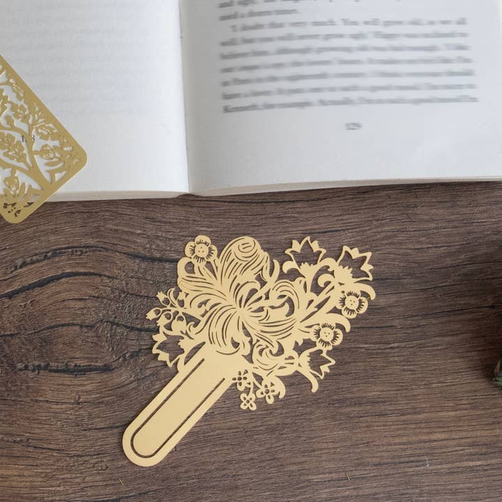 Portico Designs - Wholesale Bookmark - William Morris Golden Lily Laser Cut Bookmark