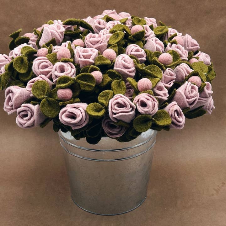 New Heidi - Vendita all'ingrosso Fiori finti - 🌸 Offerta Festa della Mamma – Bouquet di rose in feltro etico4