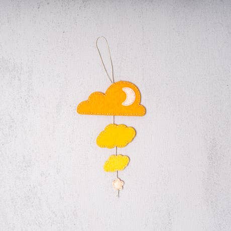 Cloudy Night Wanddeko, fertig, orange und gelb für den Großhandel von Bark Beetle Niceties