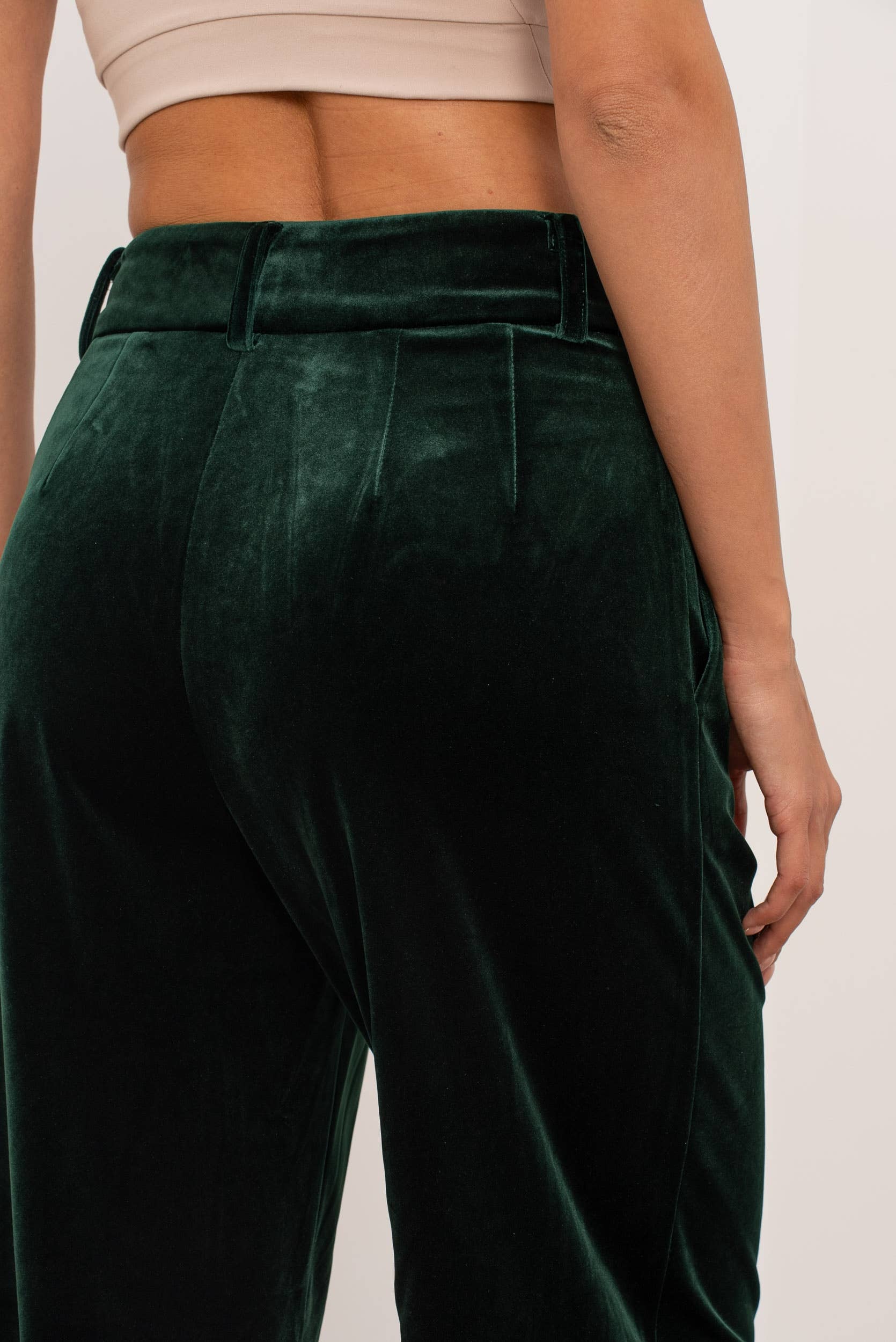 Attentif Paris - Wholesale Pants - Women's - Wide velvet and fluid pants with double button50