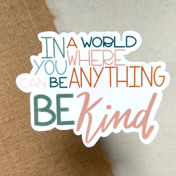 Autocollant Be Kind, 3 x 2,2 pouces pour la vente par H&L Craft Co