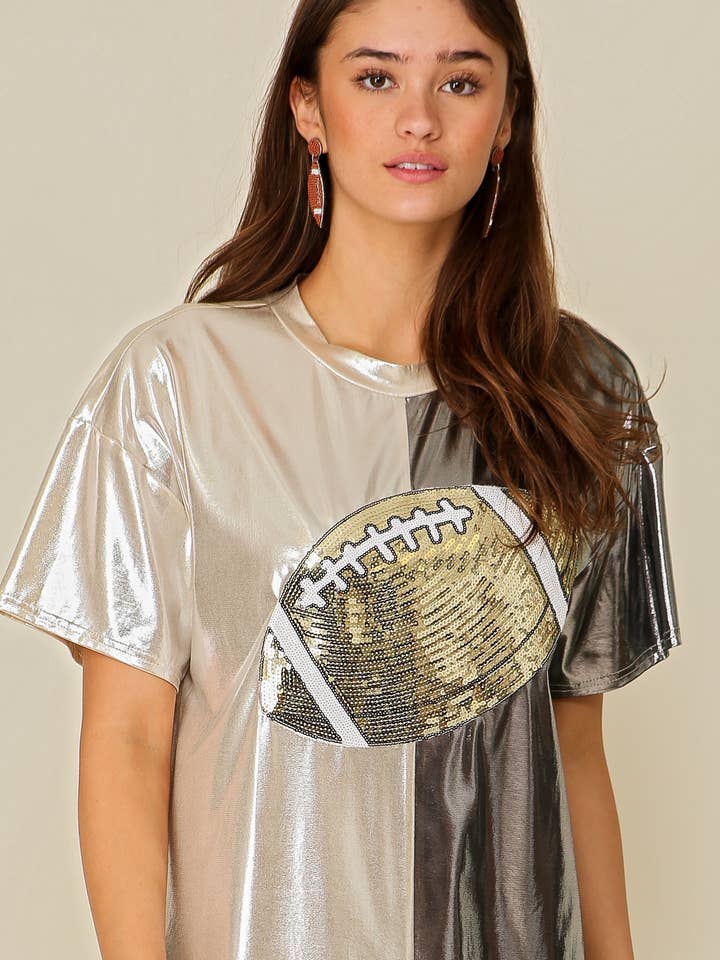 Robe T-shirt pour le jour de match avec écusson de football 8 pour la vente par TIMING