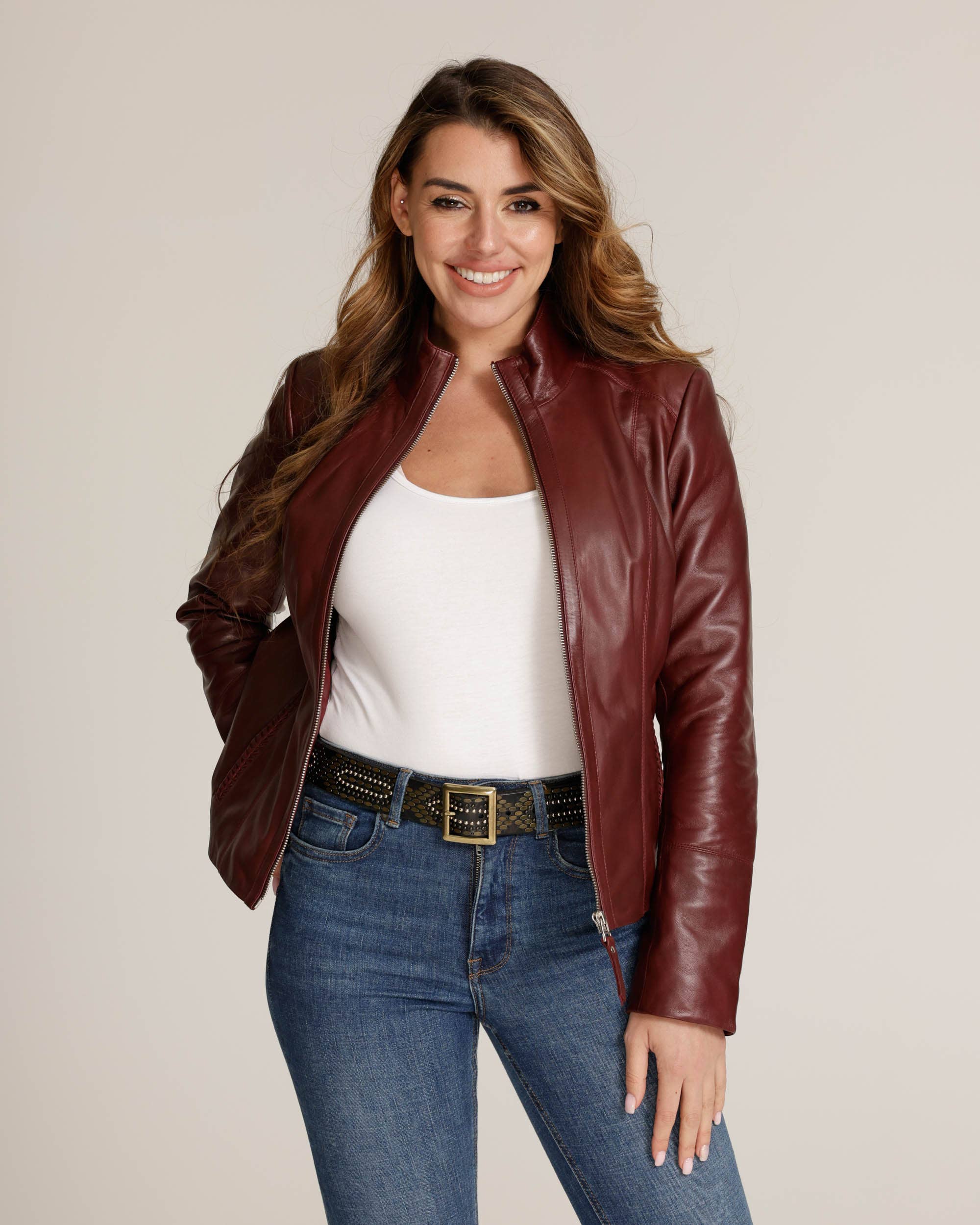 Amsterdam Heritage Leather Belts, Bags, Jackets & Apparel - Wholesale Leather Jacket - Women's - Chicago | Black and Creme Women's Leather Urban Jacket17