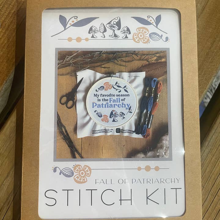 Tangled Up In Hue - Vente Accessoire de broderie/point de croix - Kit de broderie à faire soi-même — Ma saison préférée est la chute du patriarcat3