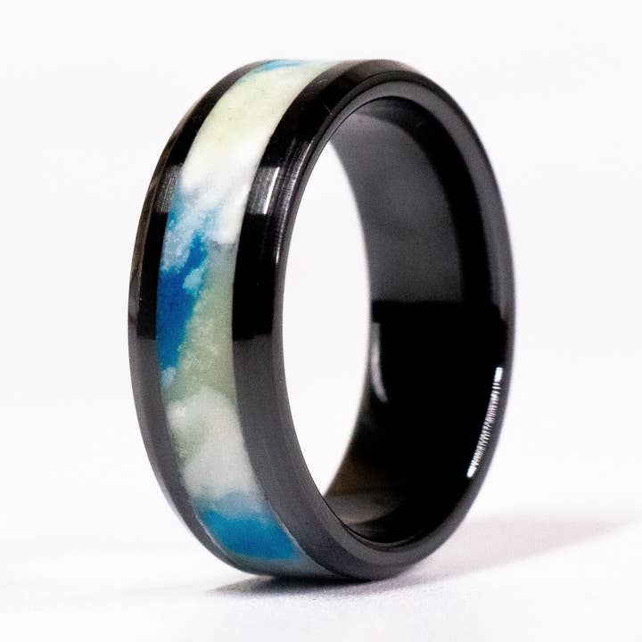 Vintergatan - 8mm Svart Keramikring för wholesale av Natural Evolution Design