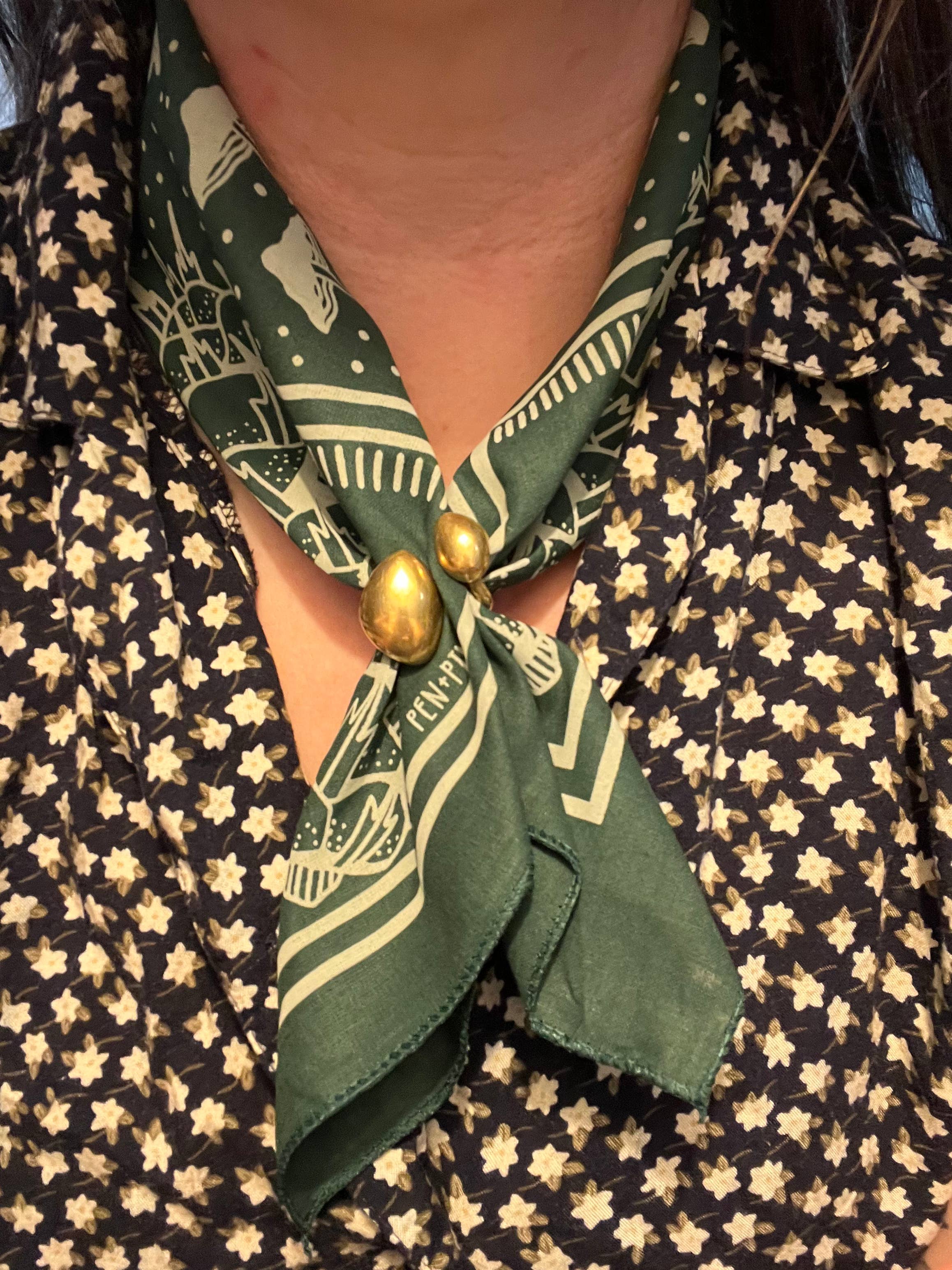 Pen+Pine – wholesale Bandana – Women's – Green Woodland Bandana1