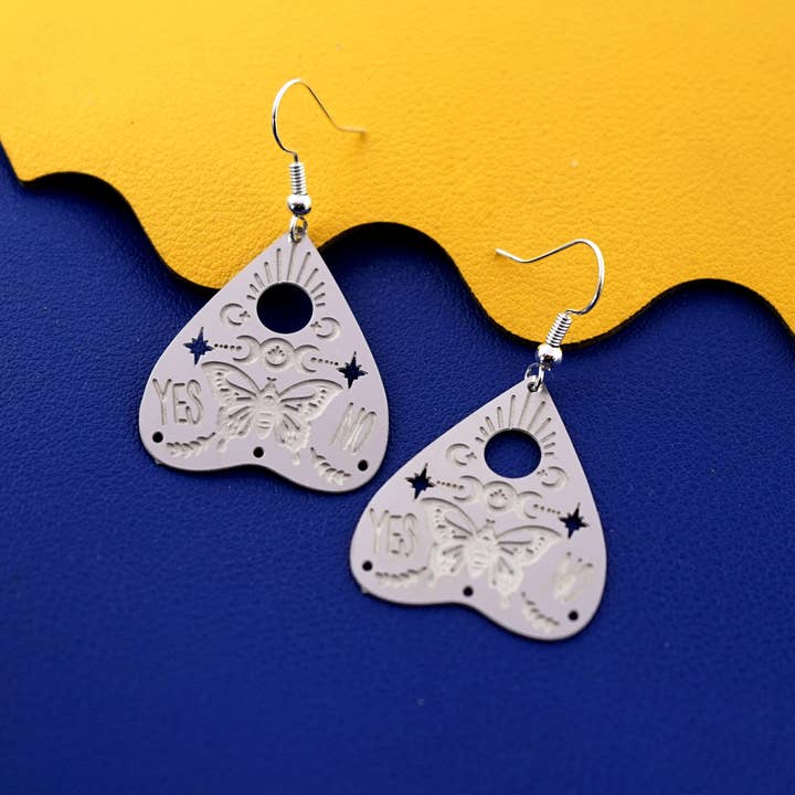 Goth-Inspired Corroded Heart Earrings for wholesale by HappyJewelrySupplies