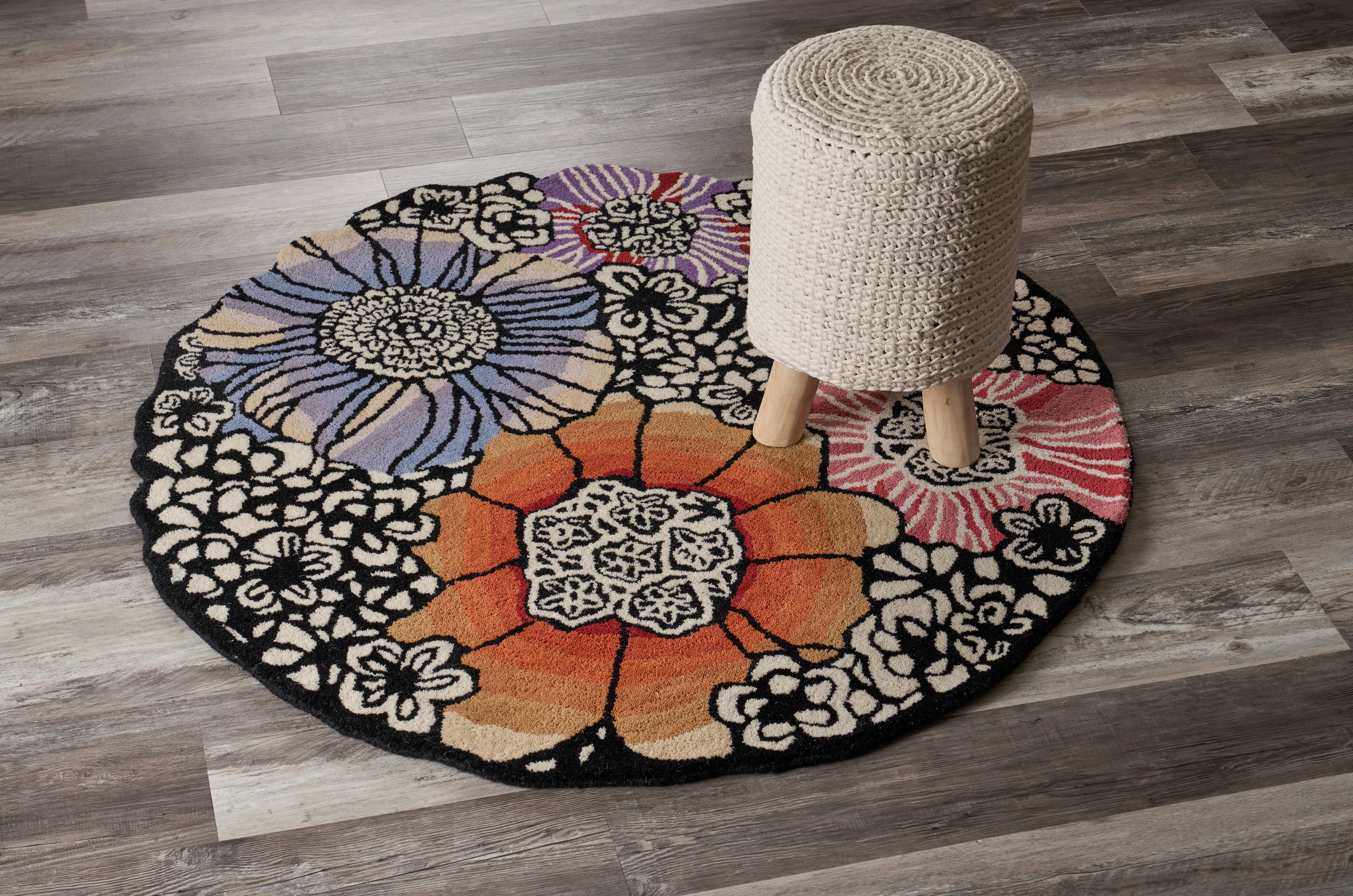 LR Home - Wholesale Area Rug - Raelyn Vintage Floral Hand-Tufted Wool Round Indoor Area Rug27