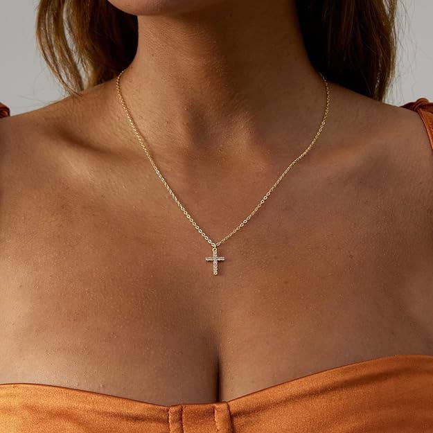 Faith & Life Christian Brands - Vente Colliers à pendentif - Collier Croix Inspirante en Or 18k avec Zircon Cubique Délicat4