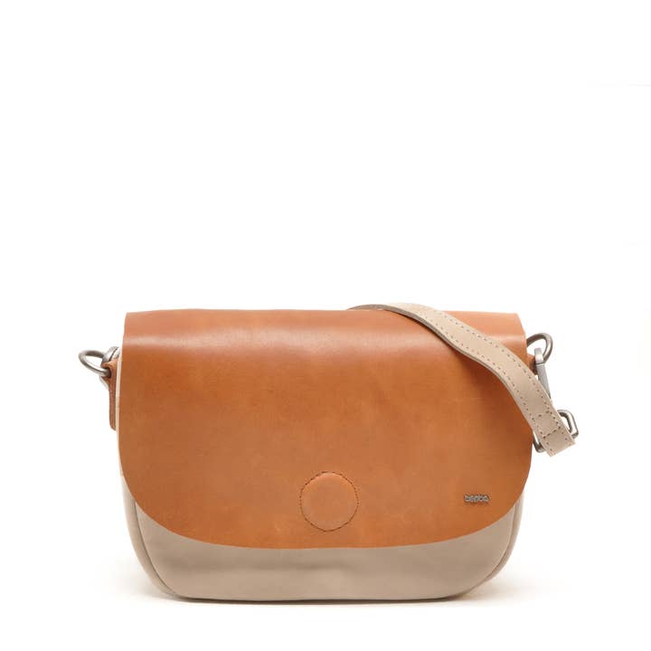 Leren crossbody Barbarossa 825-259-30 Cemento for wholesale by Berba Lederwaren B.V.