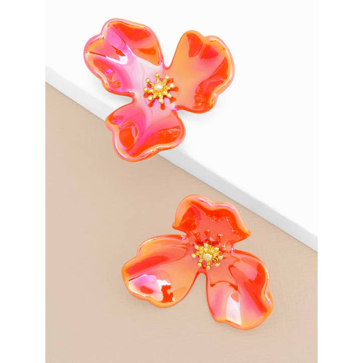 ZENZII Jewelry – wholesale Stud/post earrings – Iridescent Resin 3-Petal Stud Earring