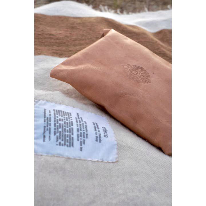 TŪNIQ - Wholesale Area Rug - Journey Rug8