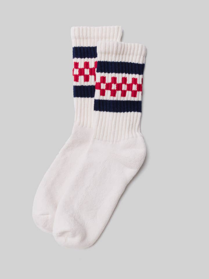 American Trench - Wholesale Socks - Unisex - The Retro Check