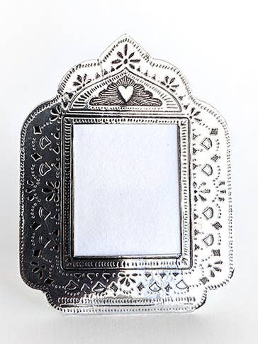 Cornice in finta latta argentata per la vendita all'ingrosso da parte di THE LITTLE PRESS