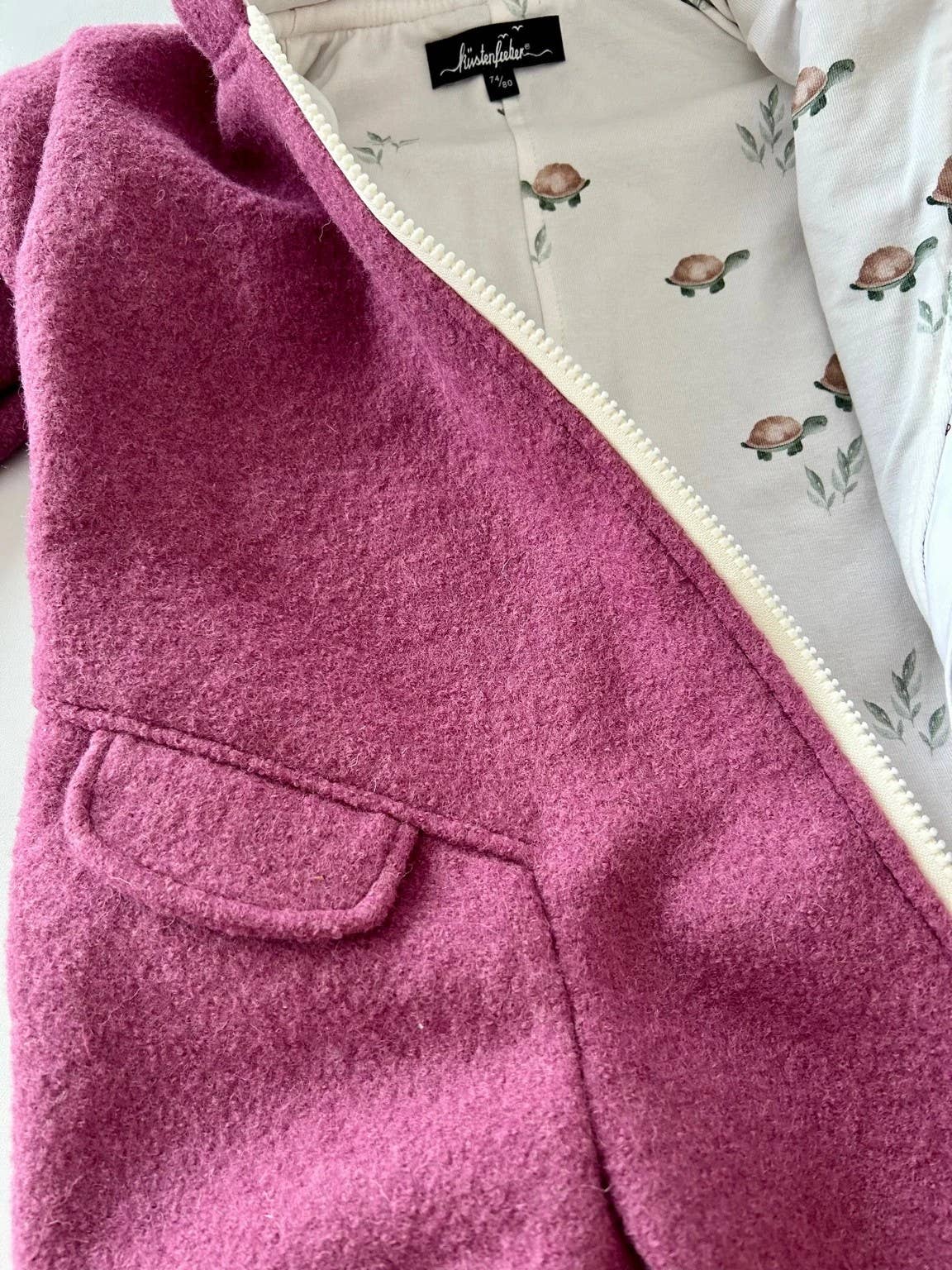 Walkoverall Beach Runner – Berry with Turtle Food for wholesale on Faire3