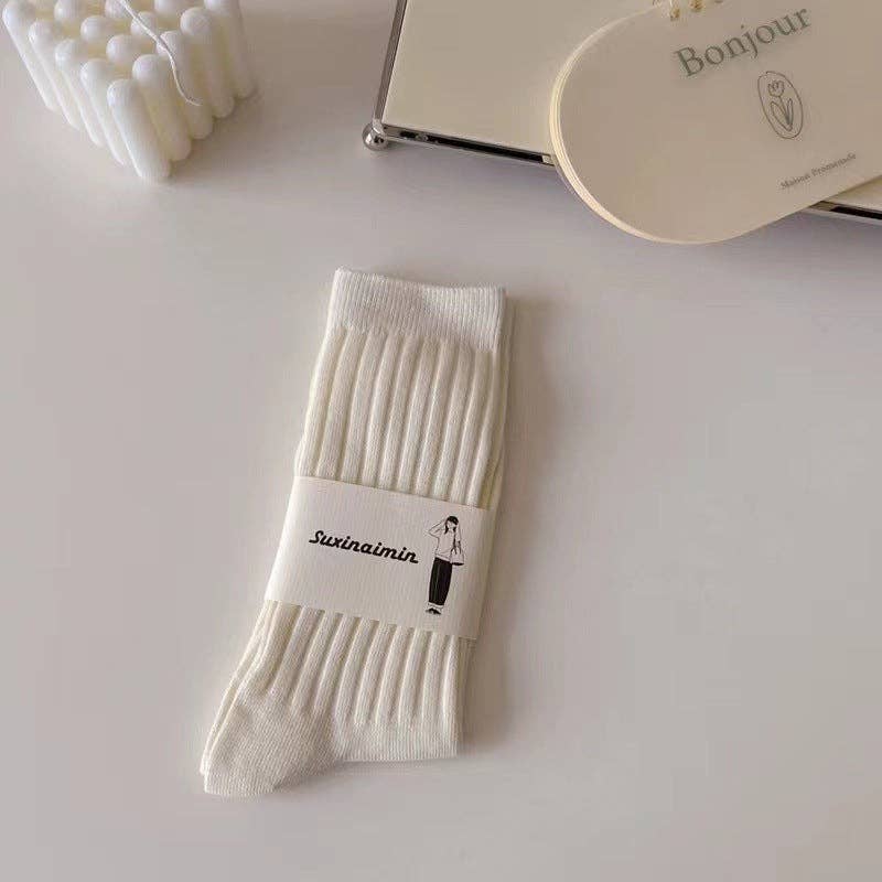 Gohobi （We cover U.S. import duties） – wholesale Socks – Women's – Creamy Bliss Vertical Striped Piles - JK Style Mid-Calf Socks8