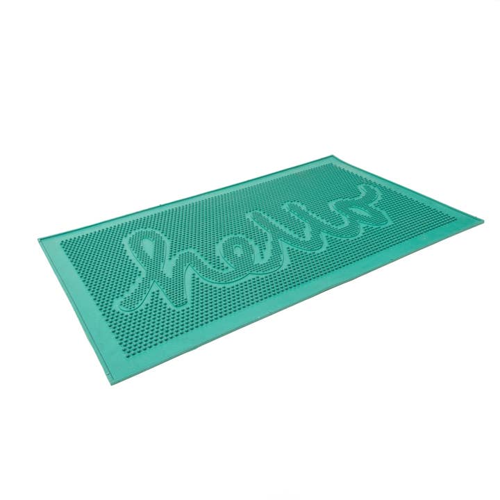 Green "Hello" Pin Doormat for wholesale by Fisura