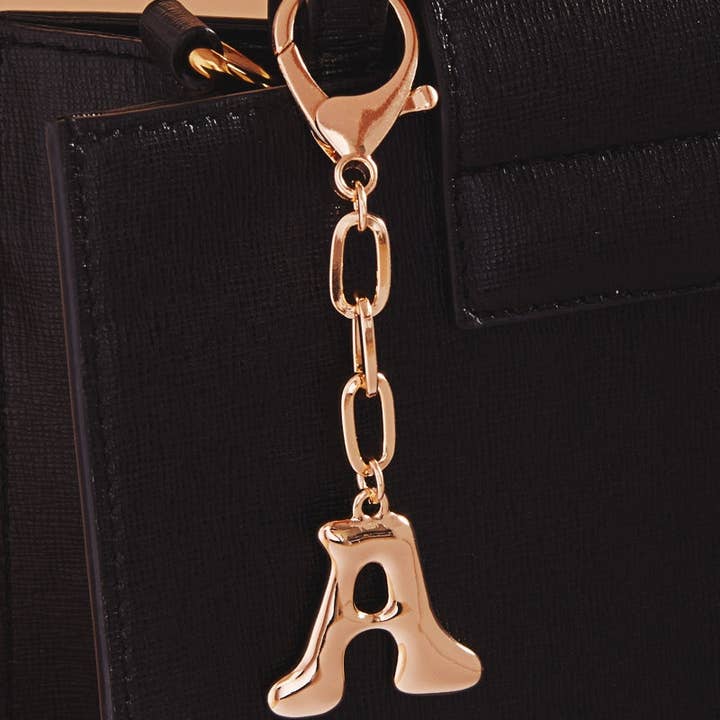 Designature New York – Großhandel Schlüsselanhänger – Damen – 4,5-Zoll Initial D Taschenanhänger Schlüsselanhänger0