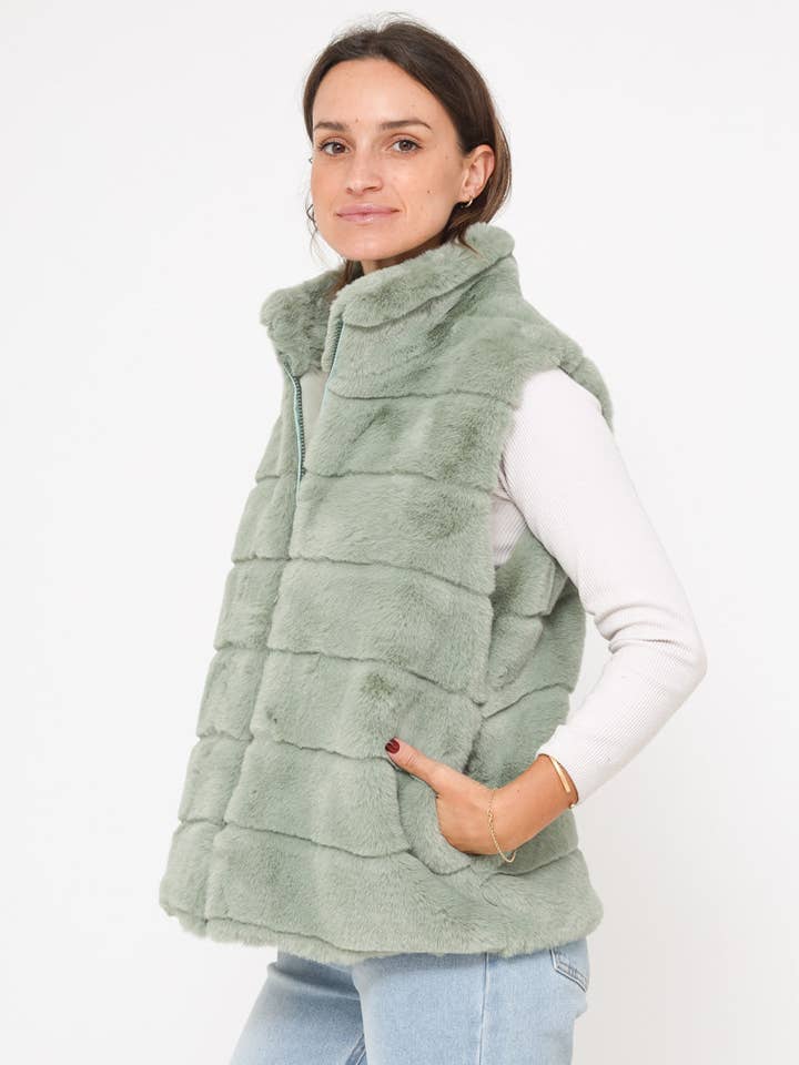 LIL' MOON - Wholesale Outerwear Vest - Women's - Vest #25511716