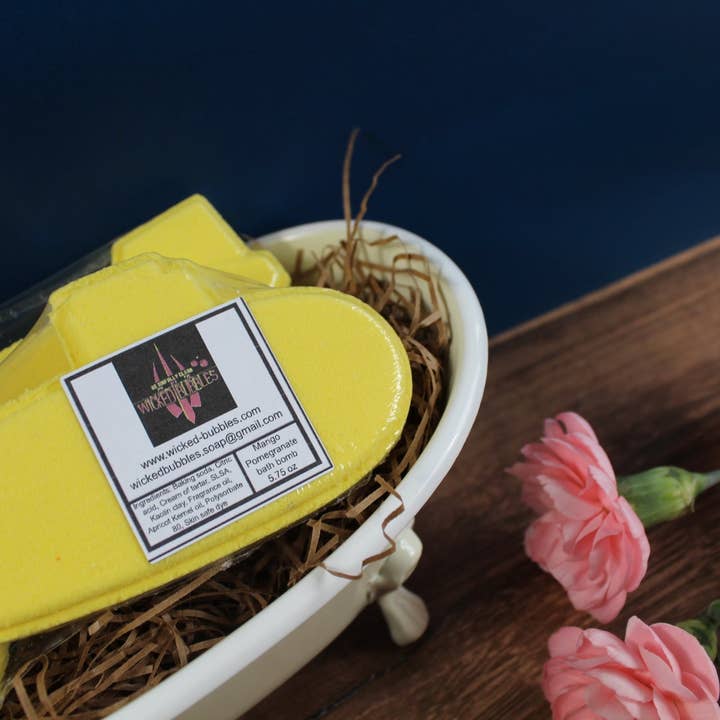 Wicked Bubbles LLC - Wholesale Bath Bomb/Fizz - Bath bomb - 5.75 oz - Yellow Submarine6