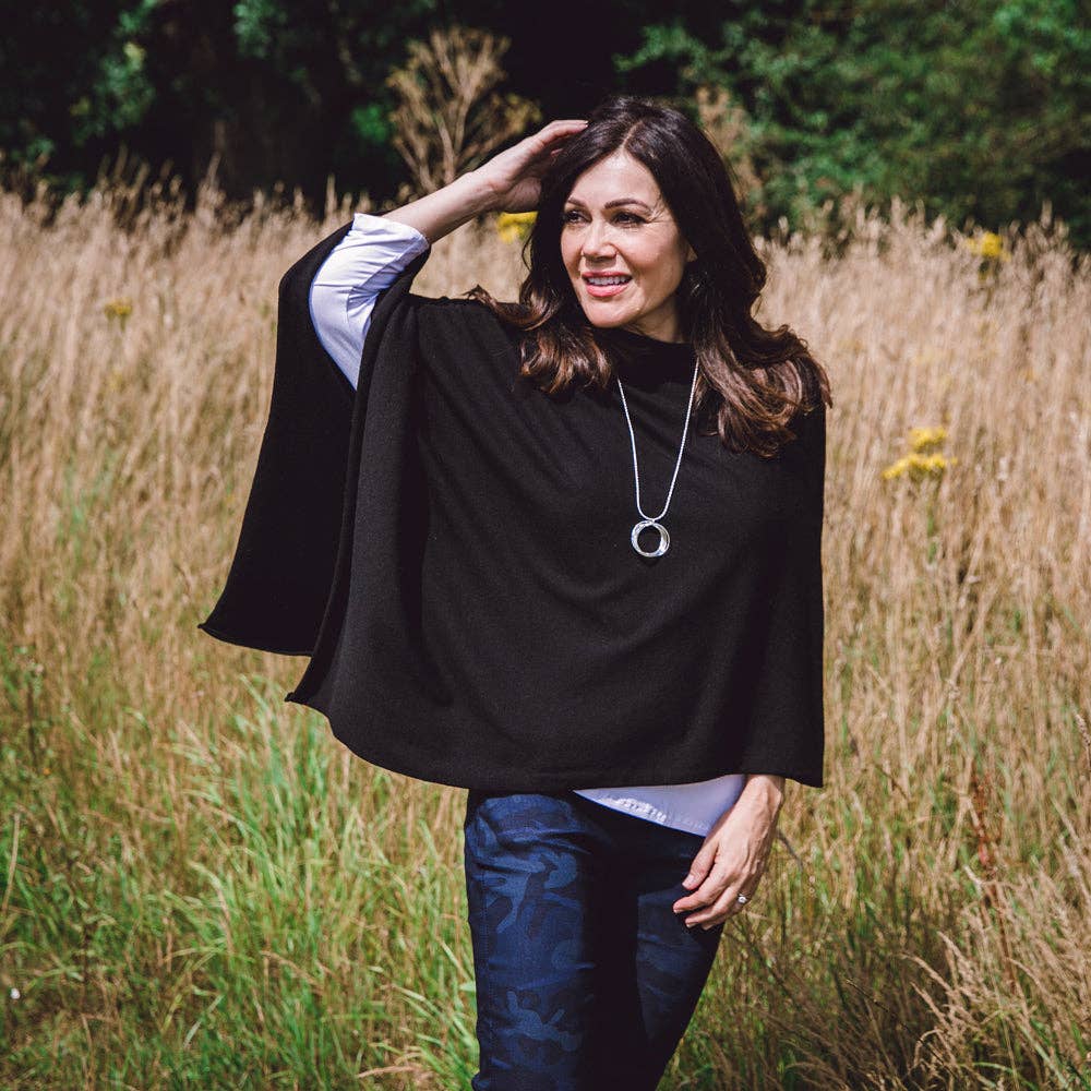 Tilley & Grace – wholesale Poncho – Women's – Tilley Poncho19