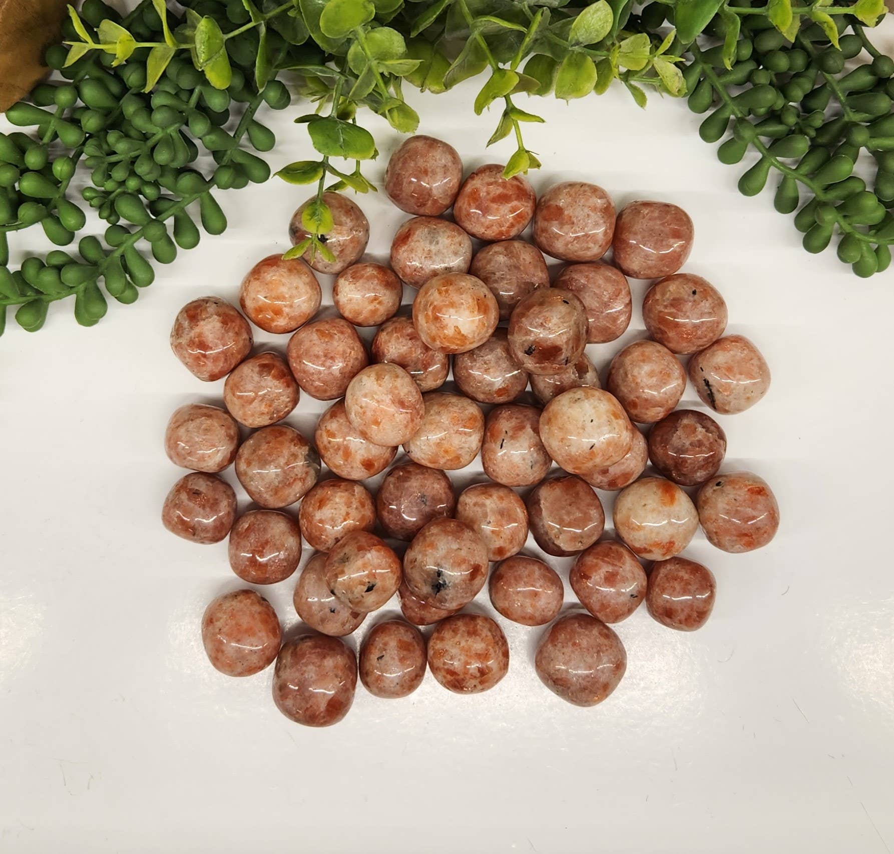 Meraki Gemstones - Wholesale Spiritual Stone/Crystal - Sunstone Tumbled Stones  (0.5kg/1.1 lbs.)  20-25mm2