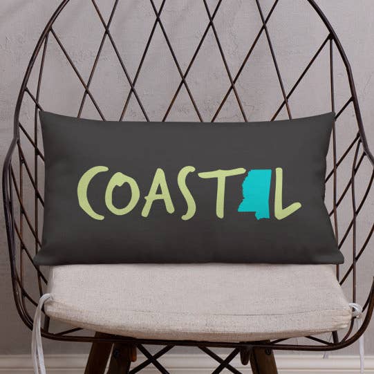 Coussin décoratif de plage Coastal Mississippi™ pour la vente par Coastal & Midwest State of Mind