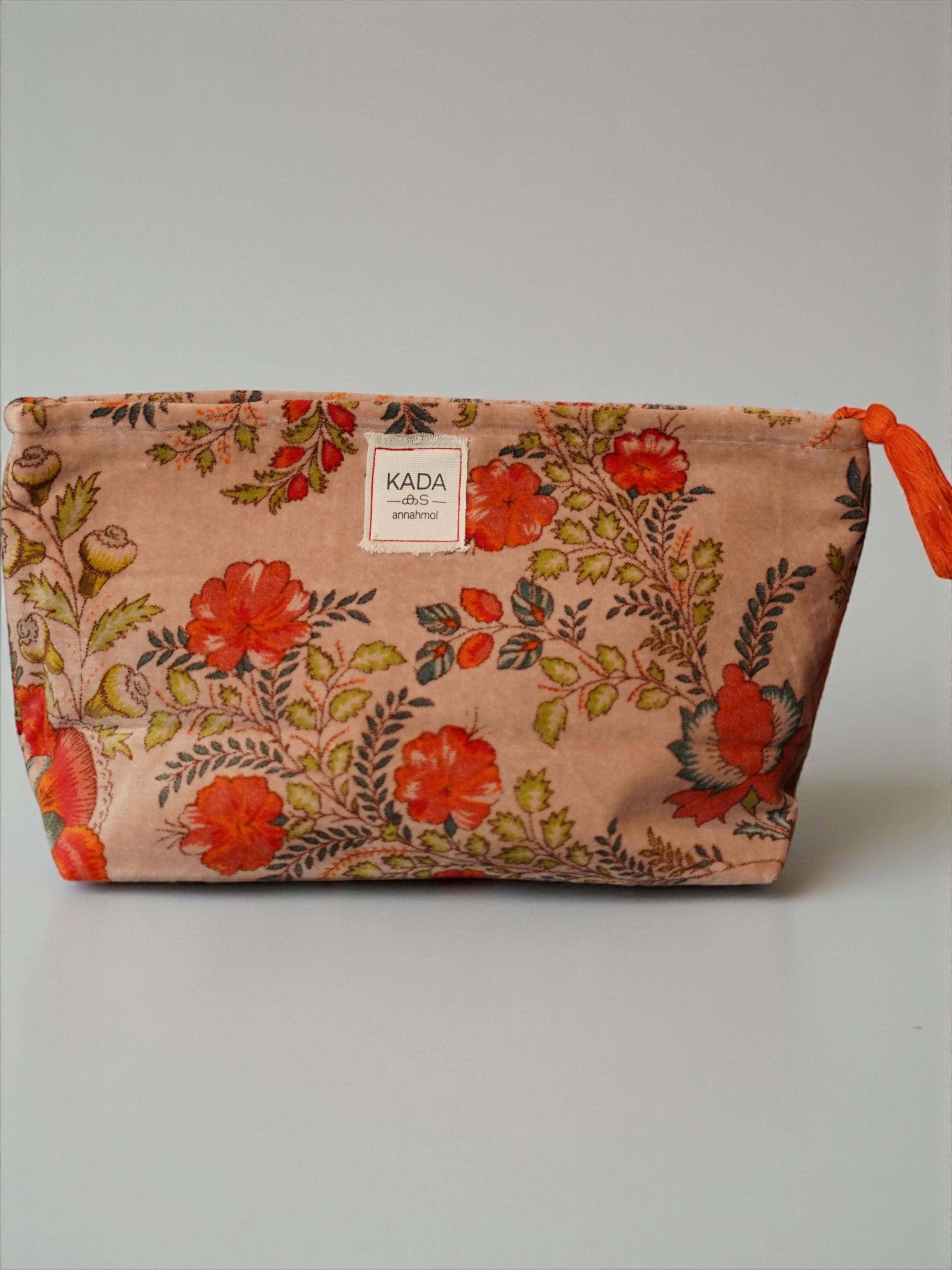 Annahmol - Wholesale Makeup/Cosmetic Bag - Velvet Cosmetic Bag/Pouch: Assorted Prints4