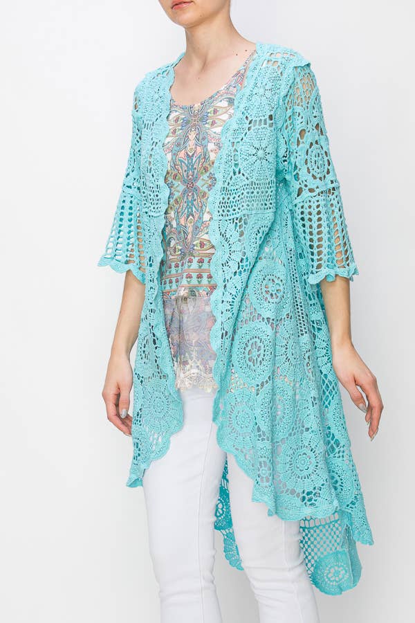 ACQUA Cardigan all'uncinetto alto-basso con bordi smerlati 4514 AQUA in vendita all'ingrosso su Faire1